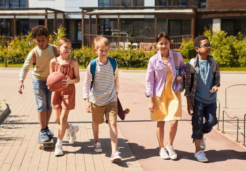 First week of Year 5 and Year 1: what changed in our mornings